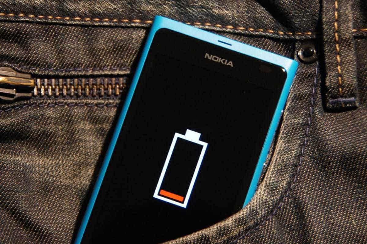 Vypnutie tejto funkcie mobilného telefónu môže optimalizovať výkon batérie, aby vydržala celý deň
