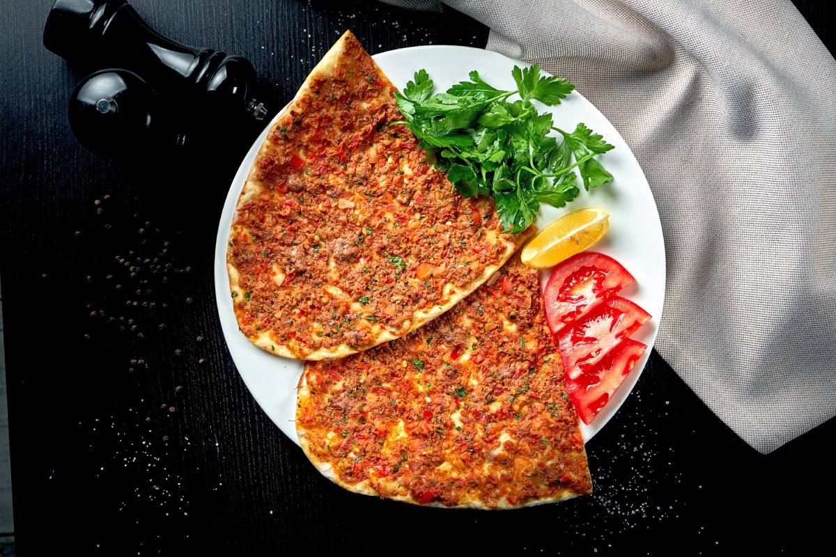 Recept po turecky: Lahmajun