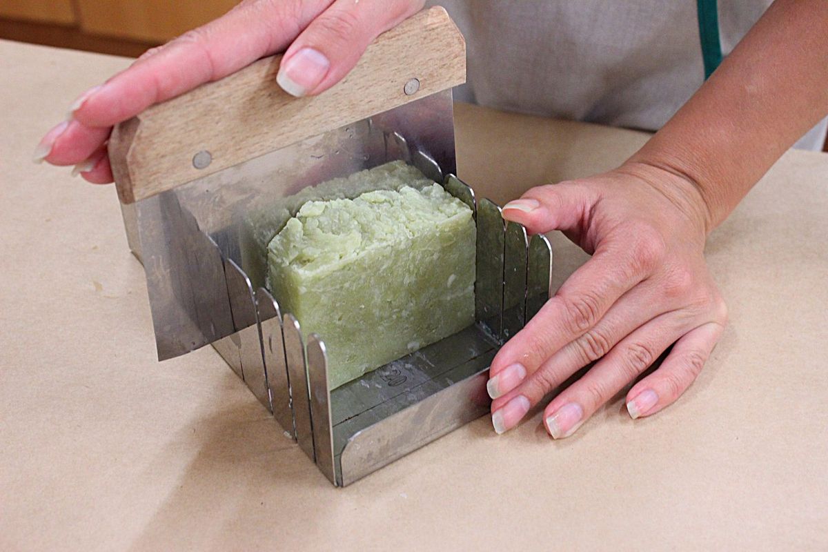 8 skvelých tipov, ako znovu použiť zvyšky mydla a znížiť množstvo odpadu