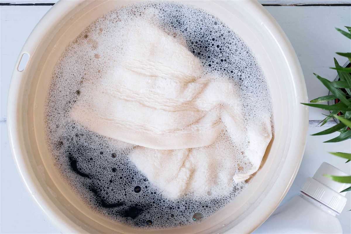 Ako lyžica jedlej sódy zmiešaná s octom nahrádza tradičný prací prášok: „Moje oblečenie nikdy nebolo také mäkké.“