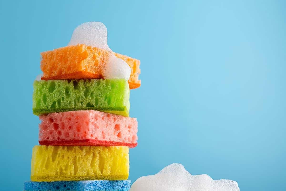 Dezinfekcia špongie: 7 tipov a trikov, ktoré treba pravidelne používať!