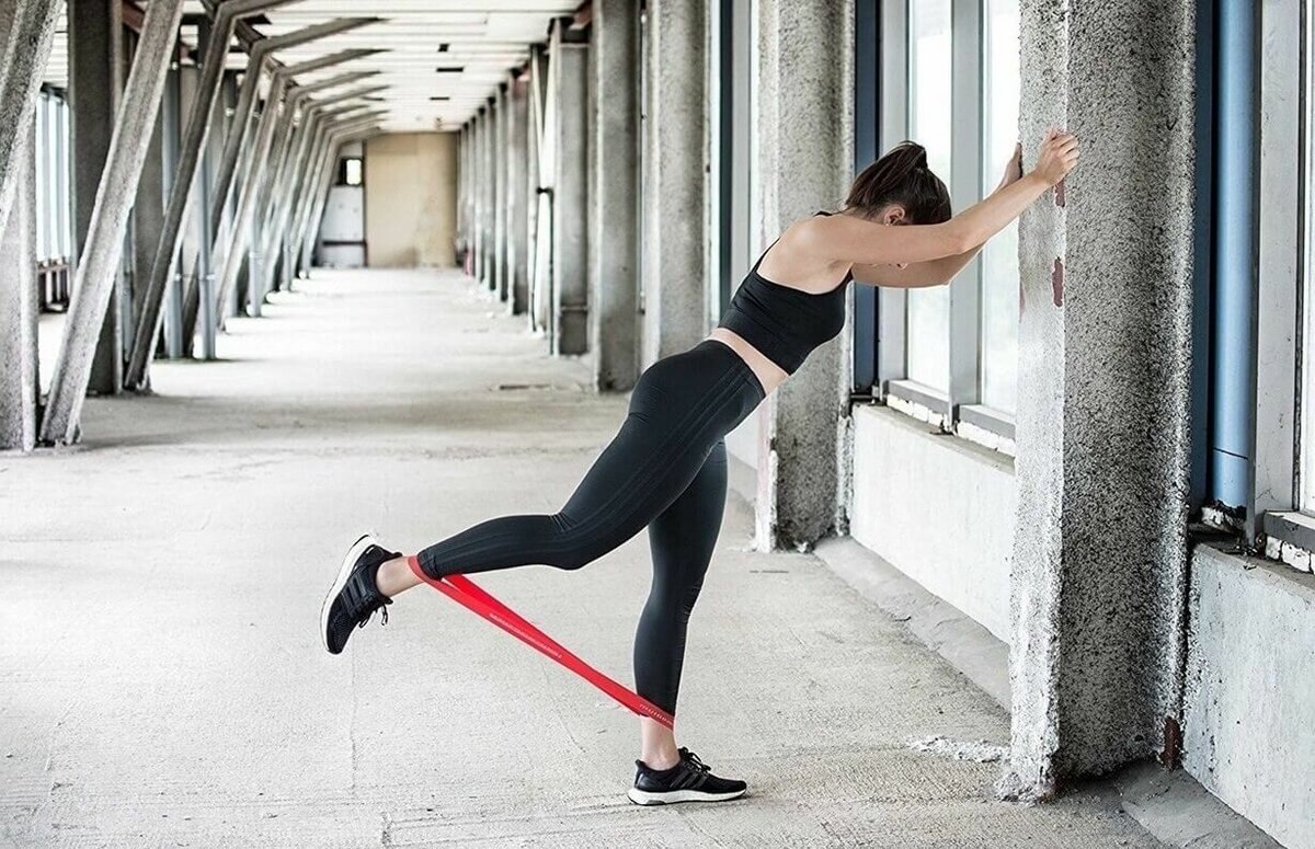 „Je veľmi dôležité ich trénovať“: táto séria cvikov vám pomôže posilniť svaly zadnej časti stehien