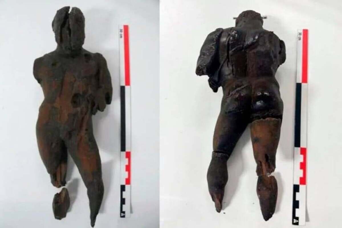 Chystali sa stavať sociálne byty a našli drevenú sochu Herakla, ktorá ležala pod vodou 1700 rokov.