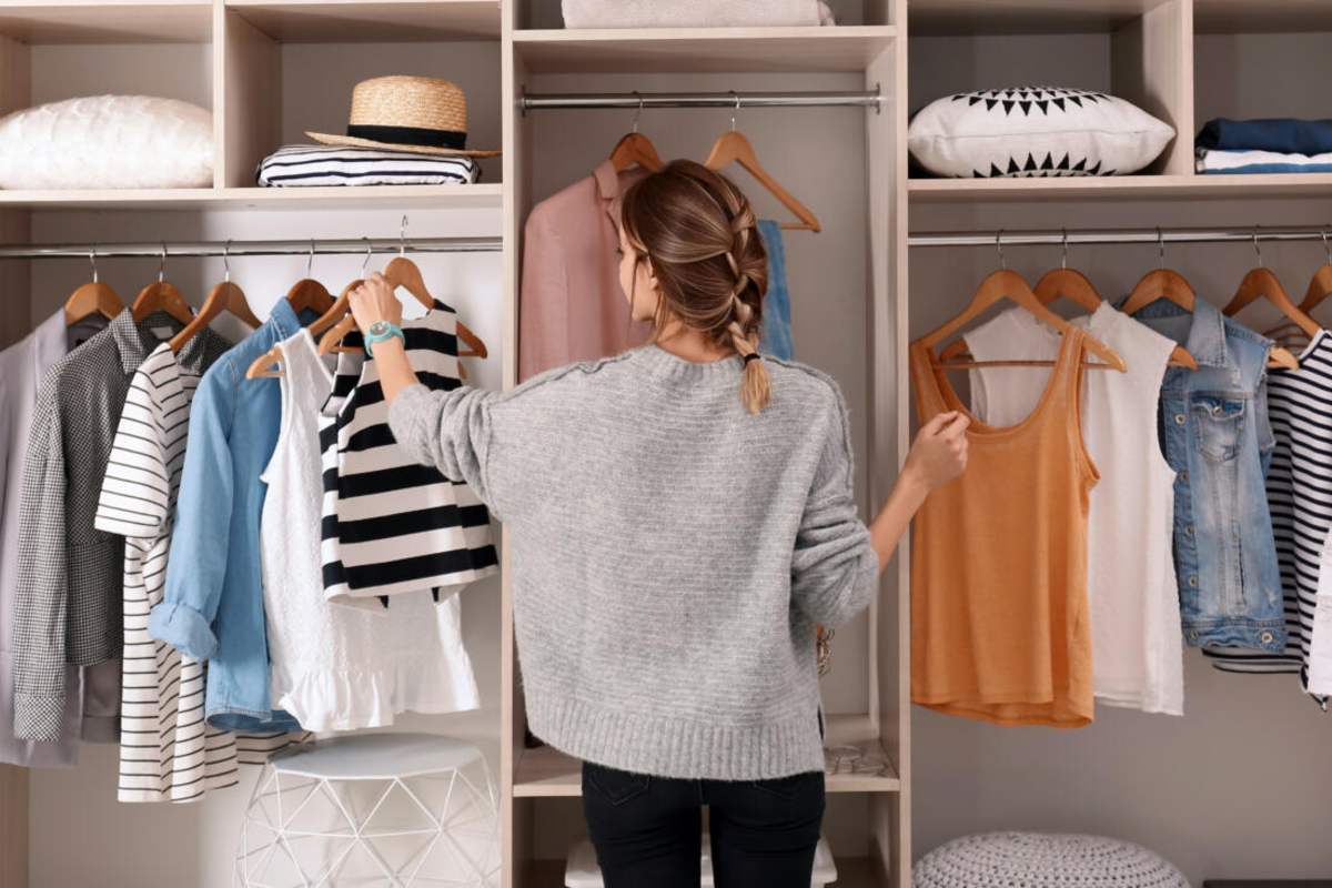 Vložte do skrine. Oblečenie bude voňať ako drahé parfumy