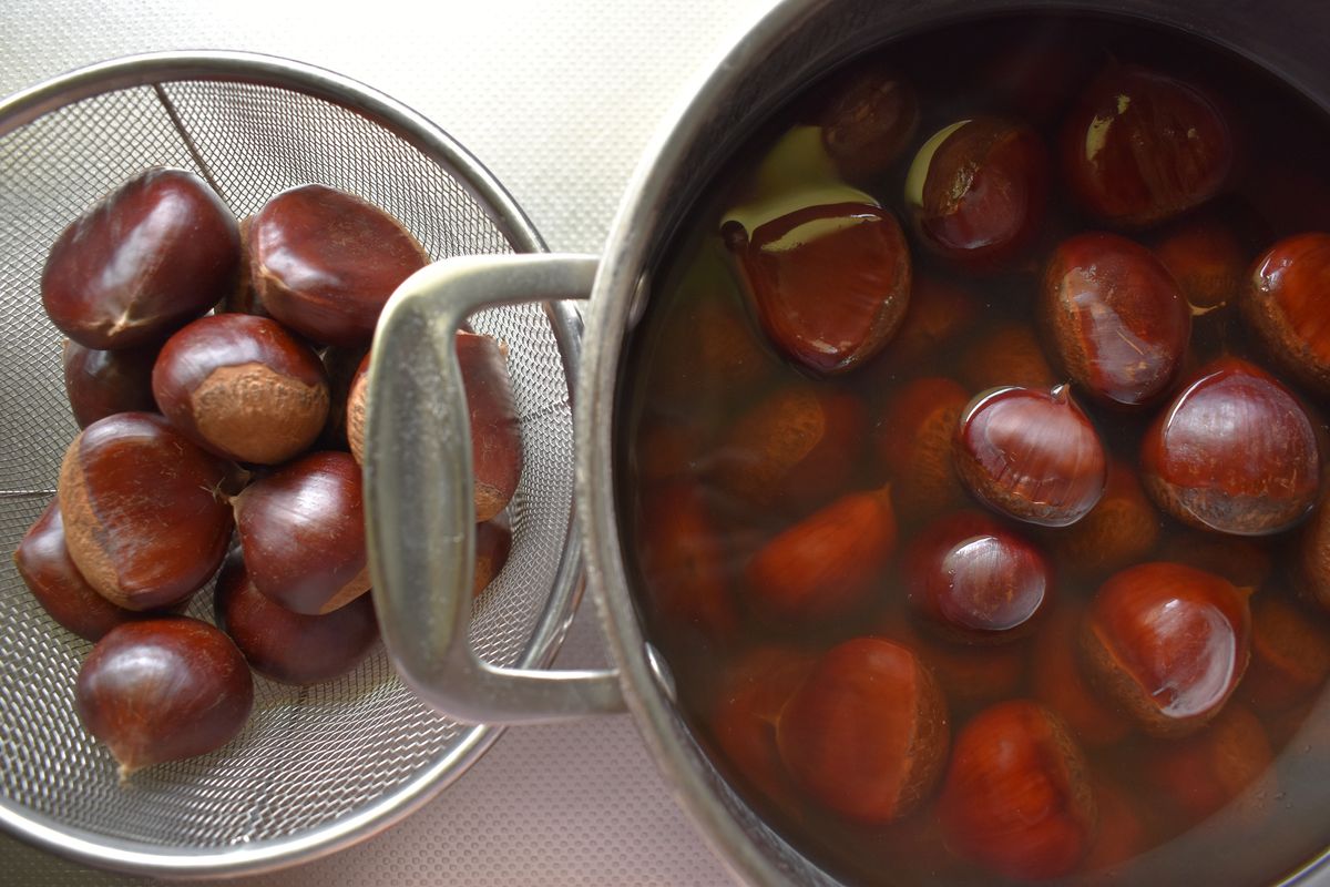 Ktoré jesenné ovocie znižuje hladinu cholesterolu a tuku v brušnej dutine?