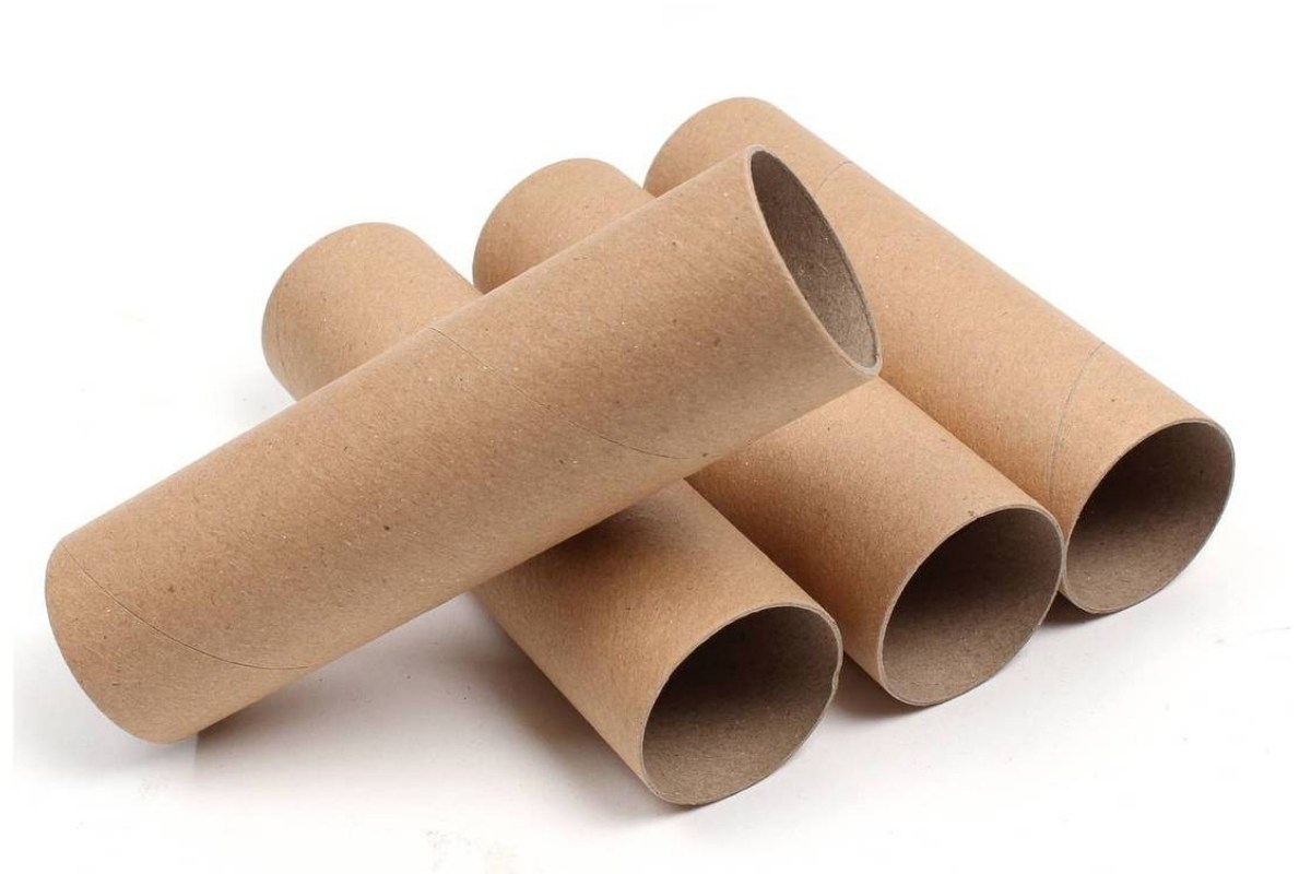 Nie je to puzdro na ceruzky: recyklácia kartónových rúrok od toaletného papiera je v móde a ideálne sa hodí na organizáciu