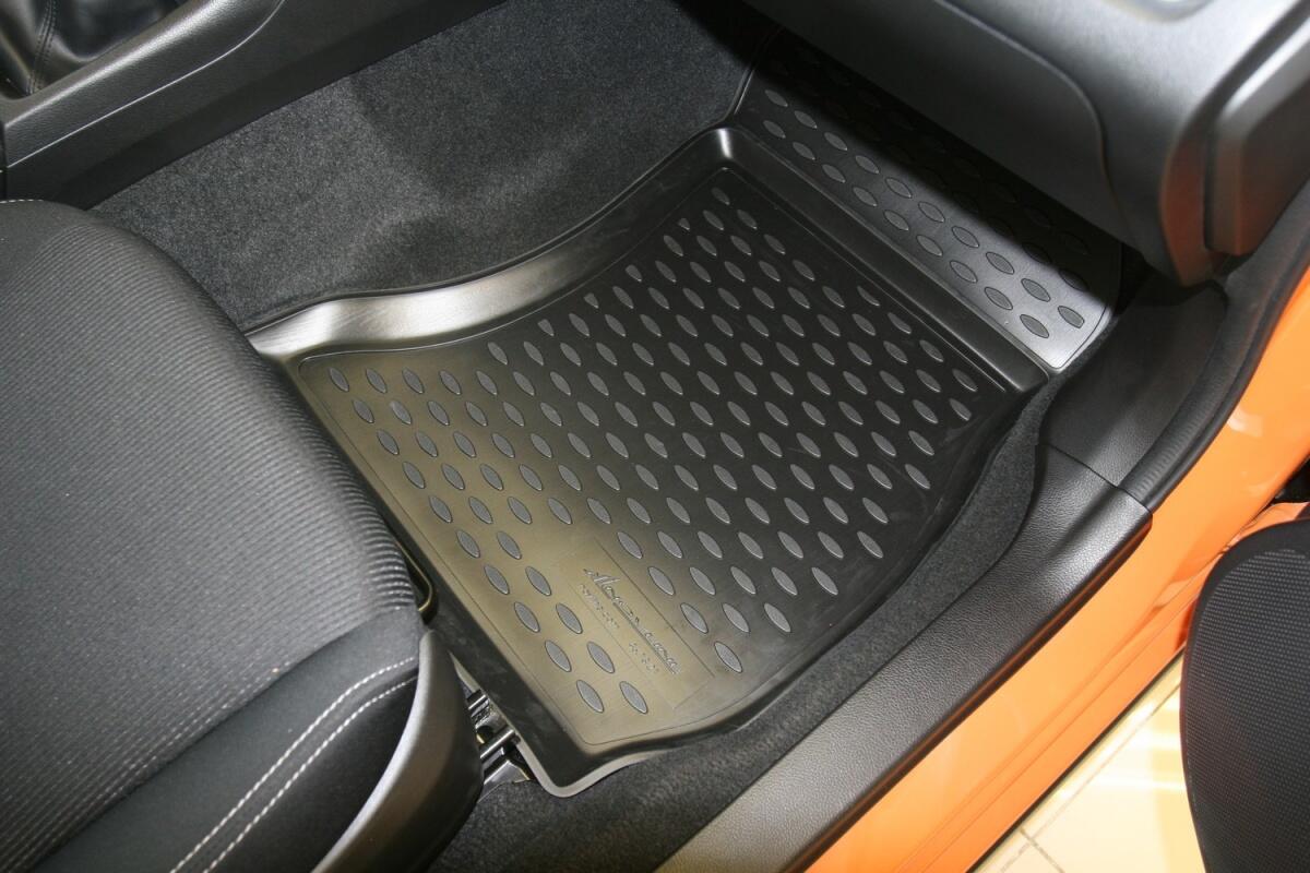 Prečo je potrebné postriekať rohože v aute octom: čo to znamená?