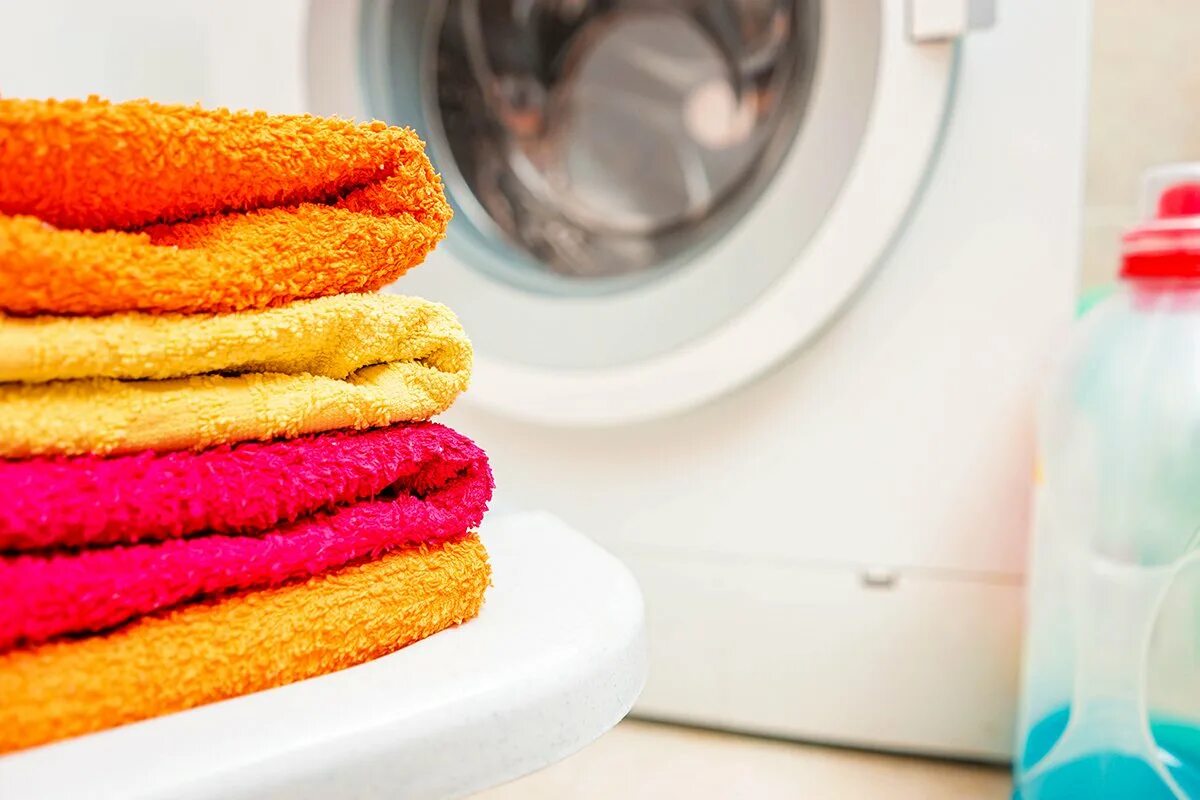 Ako prať uteráky, aby boli mäkké? Jednoduché pravidlá, ktoré stojí za to poznať