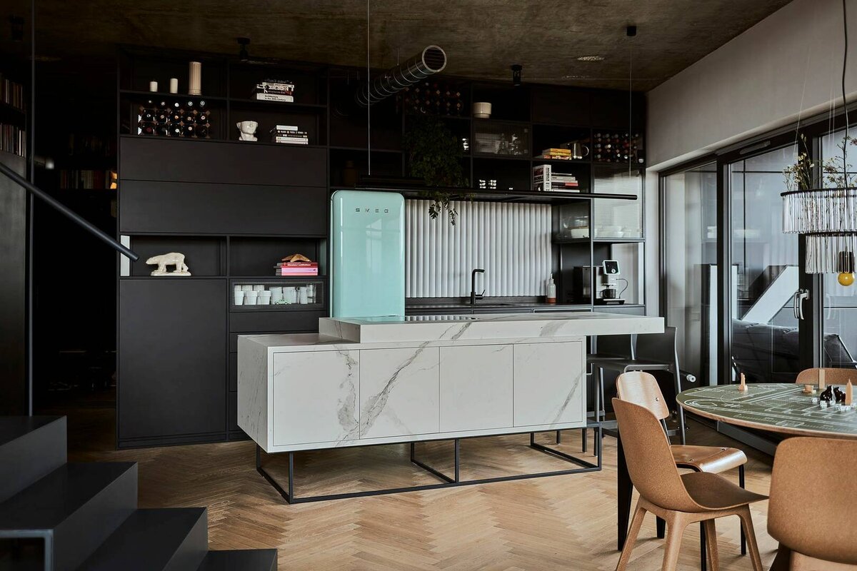 Koniec otvorenej kuchyne: podľa architektov bude „nevestabná“ kuchyňa veľkou revolúciou v dizajne interiérov v roku 2026