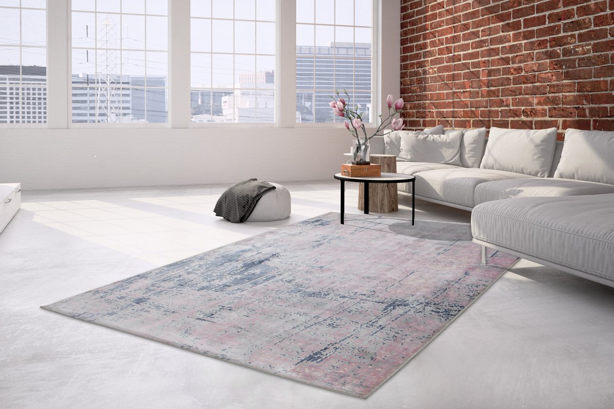 Vaše koberce starnú desaťkrát rýchlejšie, ako ste čakali, kvôli tomu (ale tento jednoduchý trik ich môže ochrániť!).