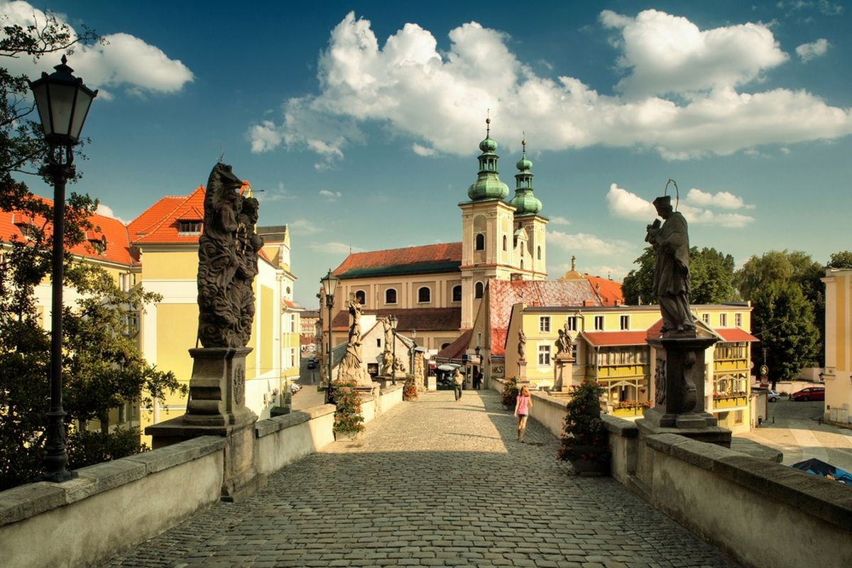 Historický nález v Kłodzku. Archeológovia objavili hrobku arcibiskupa, ktorý zomrel pred 661 rokmi.