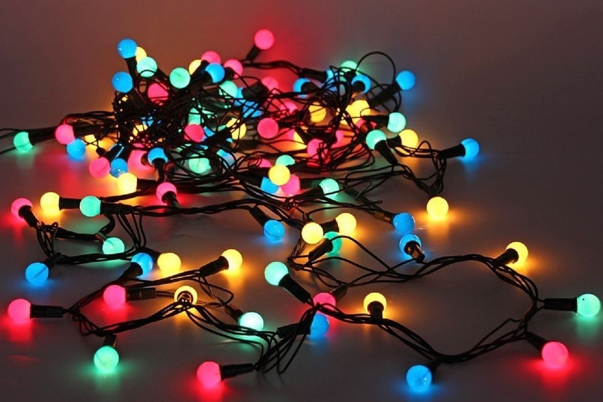 Tieto vianočné žiarovky spotrebúvajú najmenej elektrickej energie. Odborníci vybrali najlepšiu možnosť