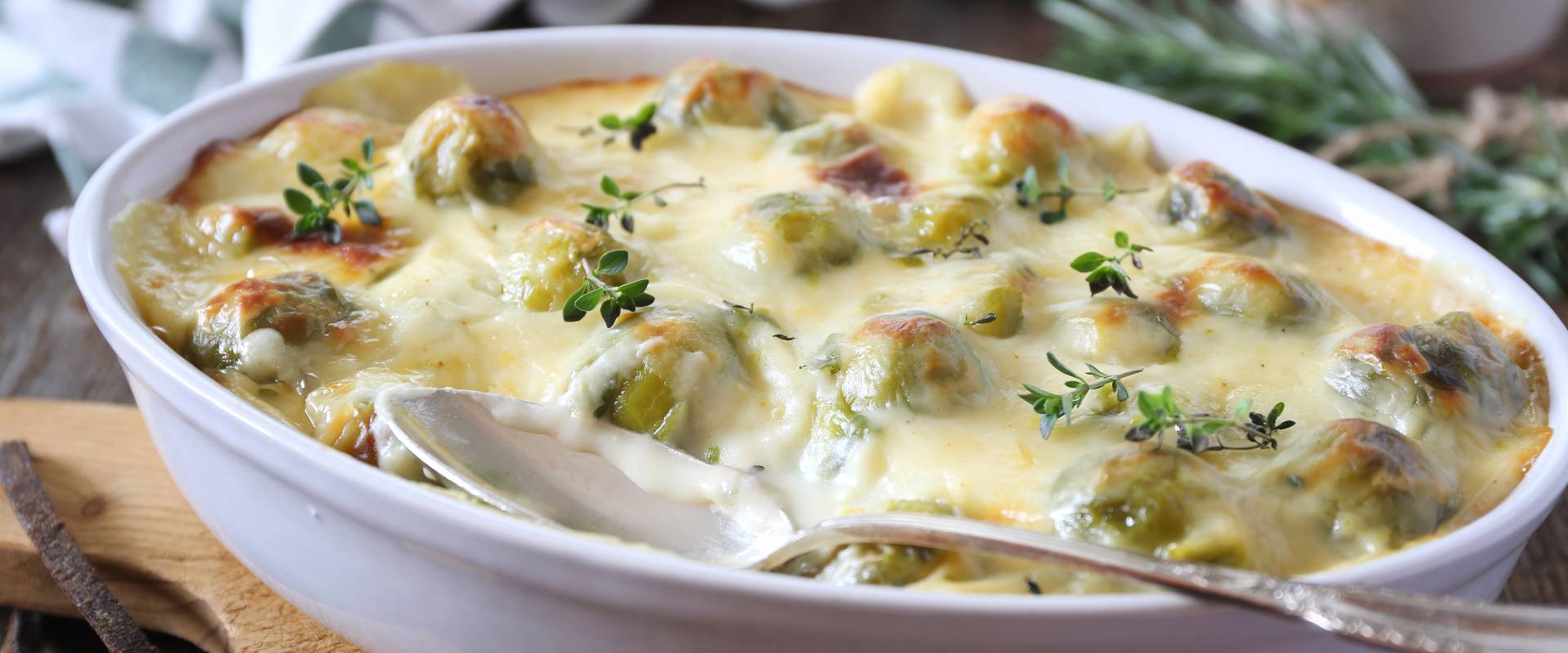 Zapečená ružičková kapusta s zemiakmi a mrkvou: mohli by sme ju jesť každý týždeň