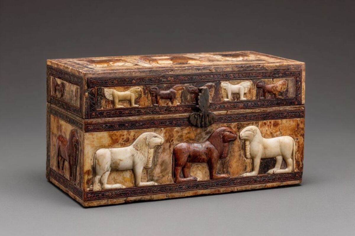 Po prvýkrát bola verejnosti predstavená skrinka z jantáru a slonovej kosti z Belmonte-Piceno, jedinečné dielo zo 6. storočia pred naším letopočtom.