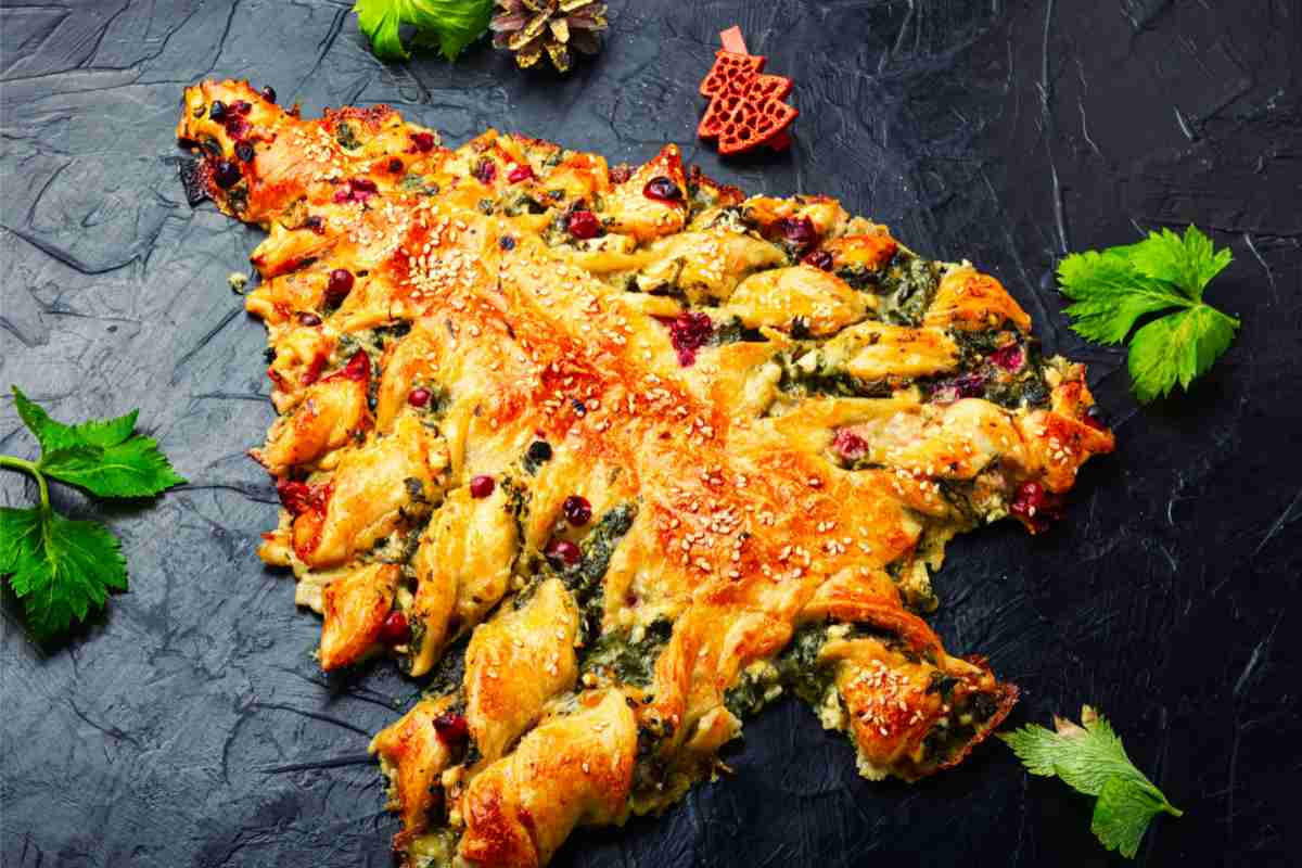 Tento predjedok bude najlepšou ozdobou sviatočného stola. Je ľahké a rýchle ho pripraviť, ako aj rozdeliť.