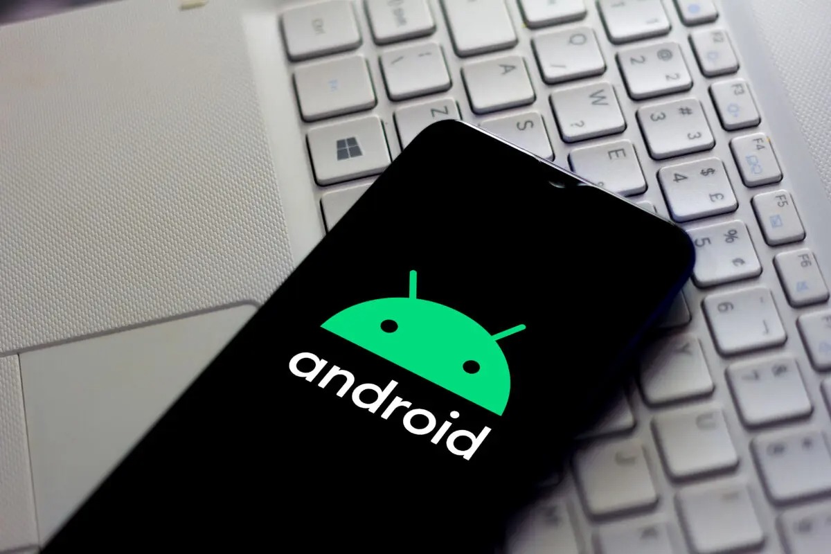 Používatelia Androidu, buďte ostražití: bolo objavených viac ako 100 zraniteľností, ktoré môžu ovplyvniť fungovanie vášho telefónu