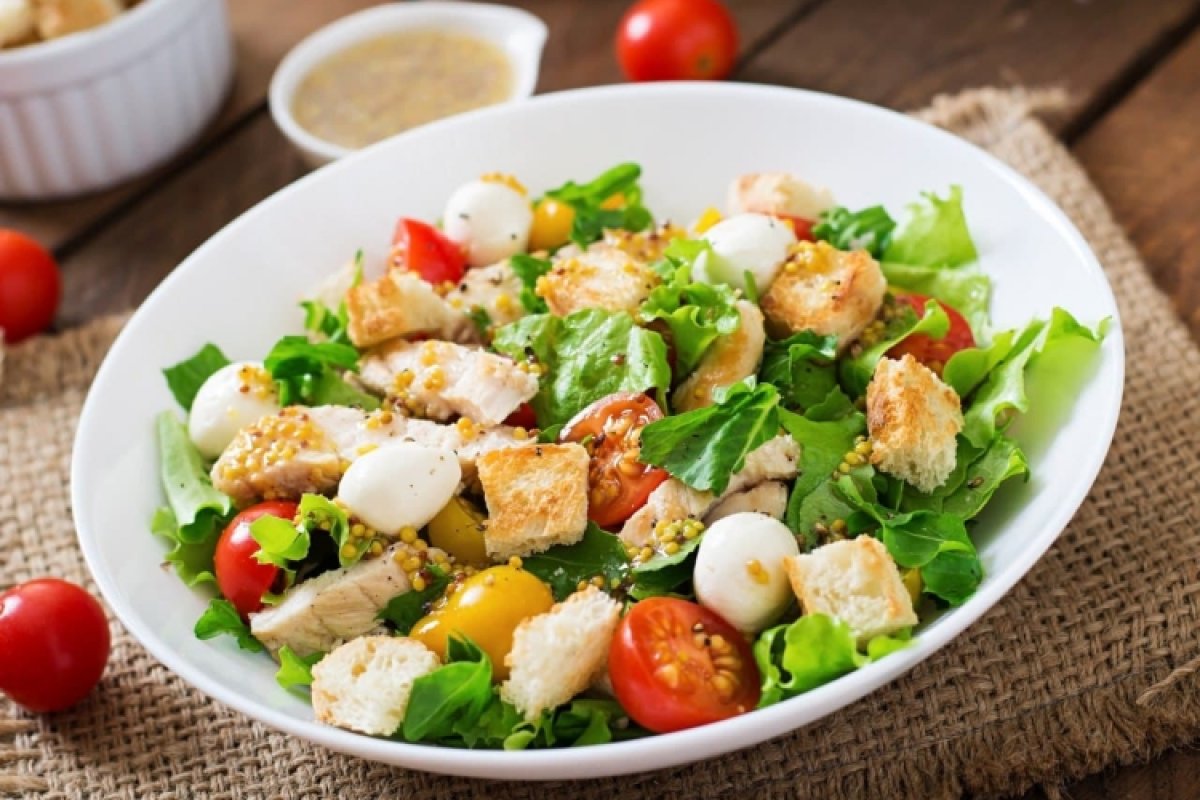 Salát je na večeru lepší ako kebab. A to úplne bez výčitiek svedomia