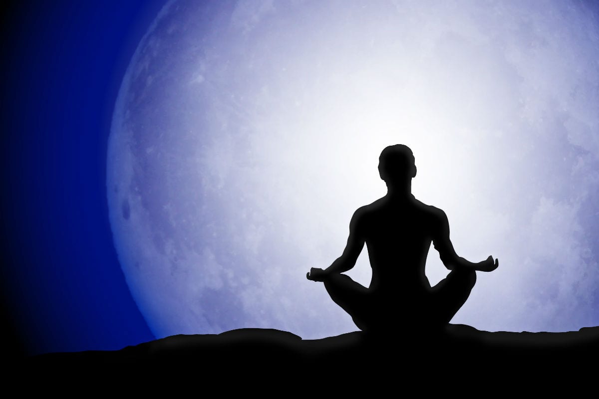 Mesiac dnes, streda, 3. december: „Nabite sa energiou hlbokými nádychmi a pripravte sa na chladný spln“