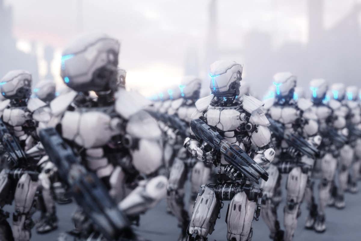 Čína predstavuje svojho nového „terminátora“ – vojenského robota, ktorý je schopný napodobňovať bojové akcie vojakov