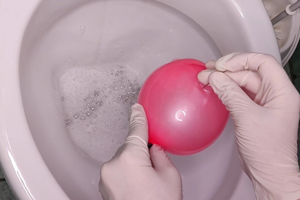 Hodila som do záchodu balónik – za desiatky rokov nikto nič podobné nevidel