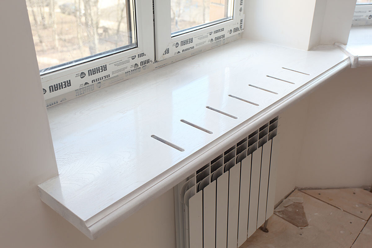 Nainštalujte nad radiátorom. Teplo naplní celý dom a účty za kúrenie sa znížia