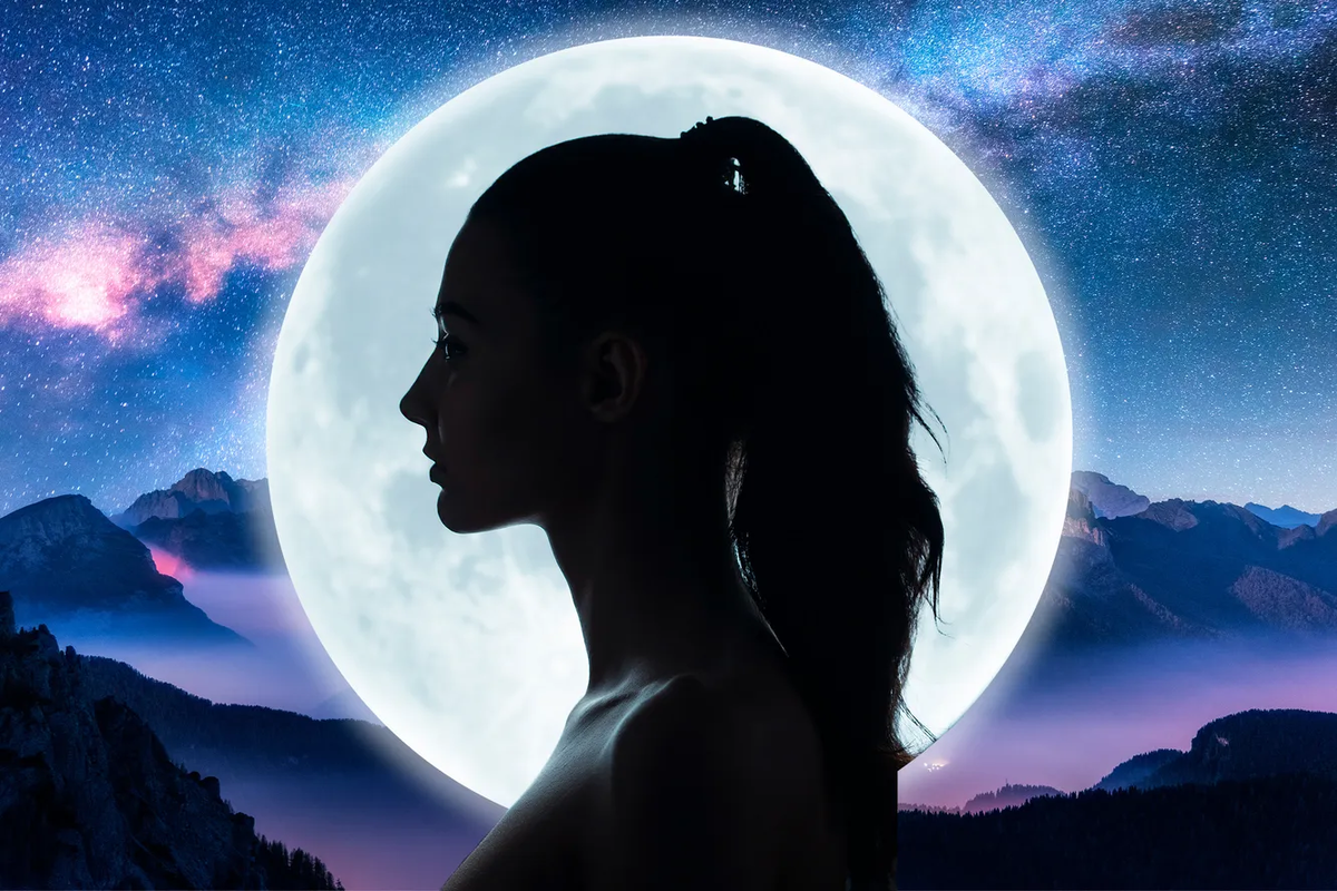 Mesiac dnes, sobota, 6. december: „Upratajte škatuľu s fotografiami, suvenírmi a papiermi, ktoré sú pre vás dôležité, ale nerobte radikálne rozhodnutia.“