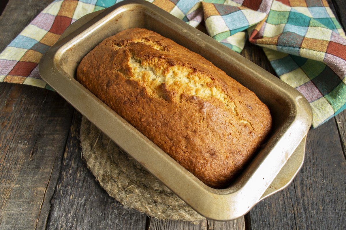 Nie je to kefír ani cmar. Stačí ho pridať a zabudnúť na tvrdý chlieb. Stane sa mäkkým a dlho zostane čerstvý.