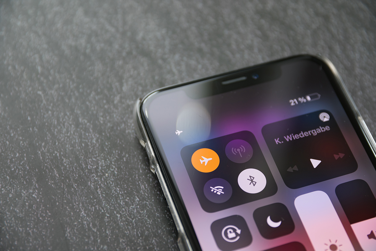 Čo sa stane, ak počas letu nezapnete režim lietania na svojom mobilnom telefóne