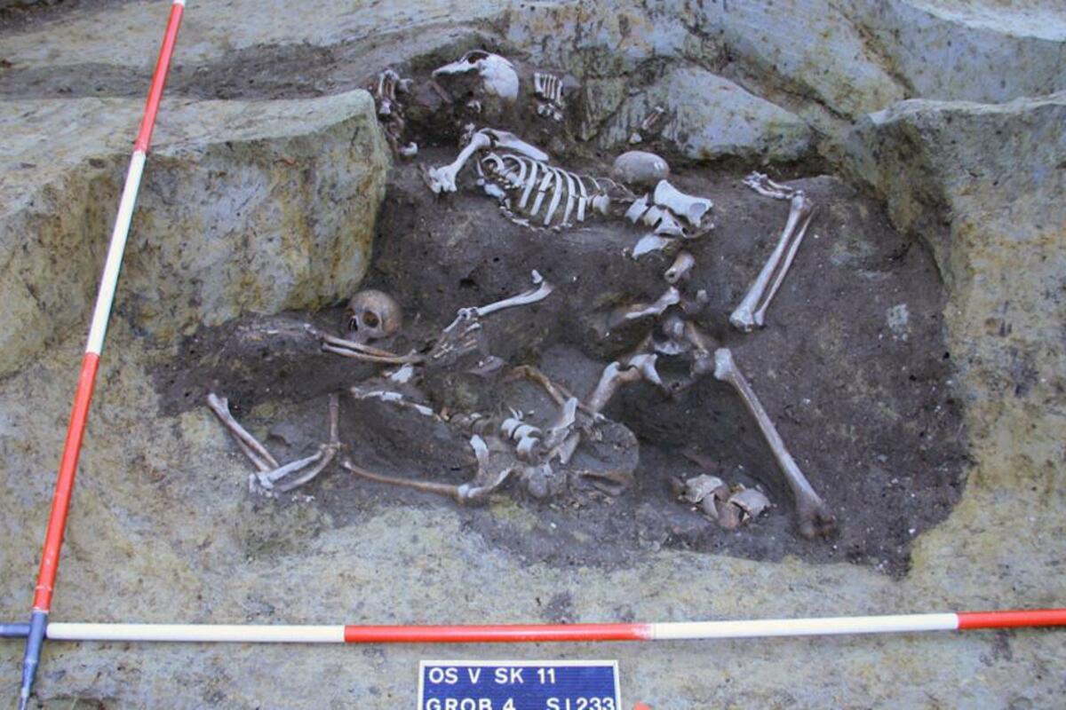 Archeológovia našli kostry rímskych vojakov v studni v Chorvátsku a spájajú tento nález s krutou bitkou, ktorá sa odohrala pred 1800 rokmi.