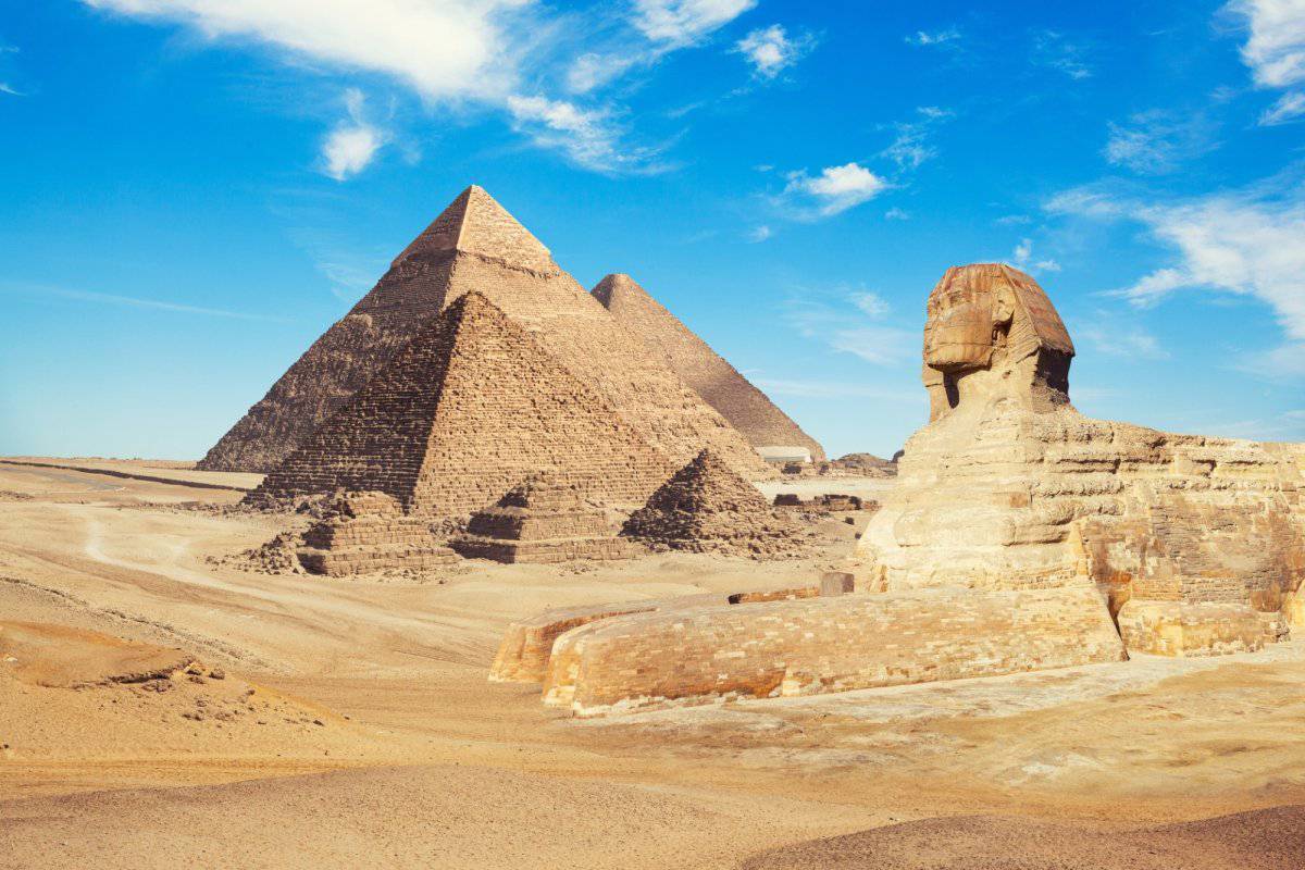 Egyptské pyramídy neboli postavené tak, ako sa predtým predpokladalo: technika, ktorá prekvapila archeológov
