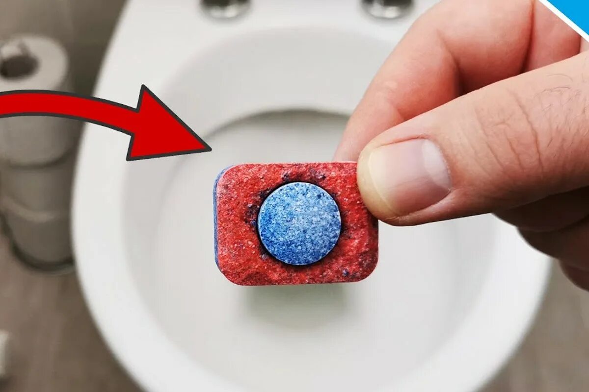 Hodte do záchodu bežnú tabletku. Ukážem vám, ako odstrániť usadeniny za pár minút.