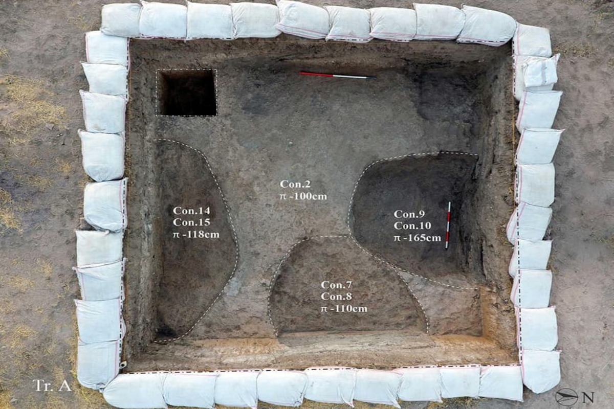 Najväčší administratívny archív neskorého paleolitu s viac ako 7000 odtlačkami pečatí a stovkami artefaktov, nájdený v Iráne