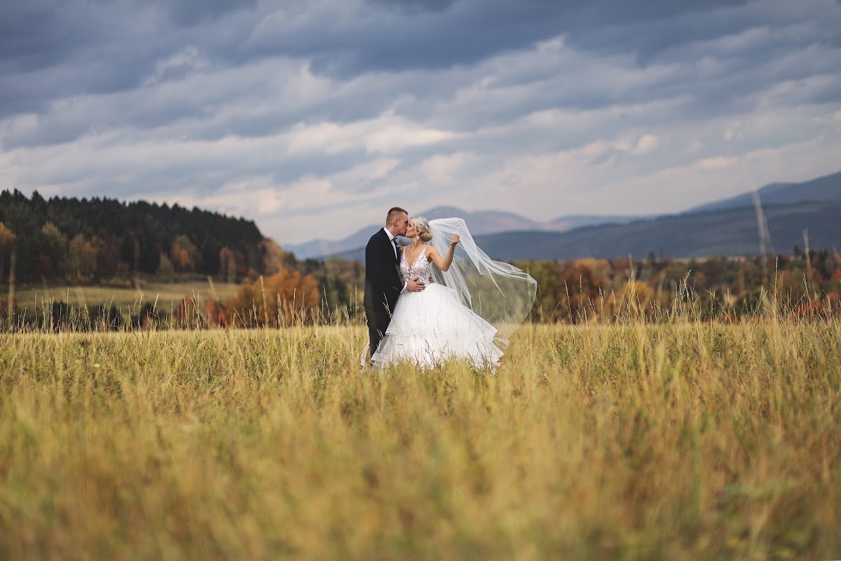 Slováci sa čoraz menej ženia. „Je to prekážka, ktorú nechcú alebo nemôžu prekonať.“