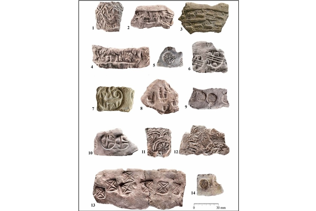 Najväčší administratívny archív neskorého paleolitu s viac ako 7000 odtlačkami pečatí a stovkami artefaktov, nájdený v Iráne