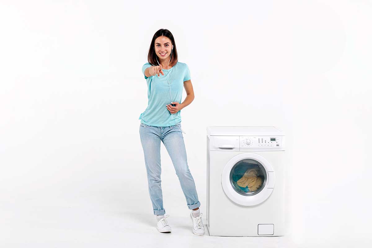 Pridanie octu do práčky: prečo sa odporúča tento trik a načo je potrebný